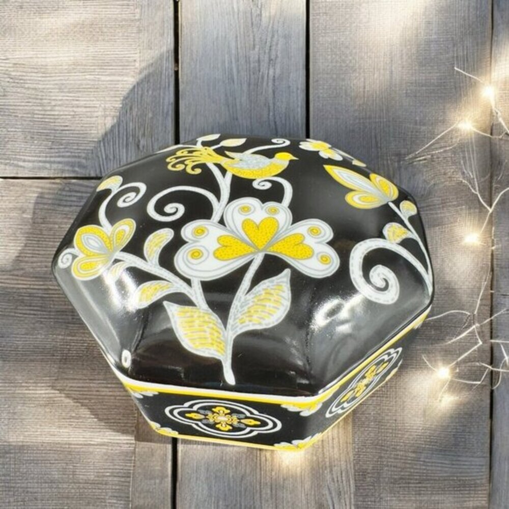 Vera Bradley Trinket Box Yellow Bird Covered Bowl Andrea by Sadek Porcelain VTG‎